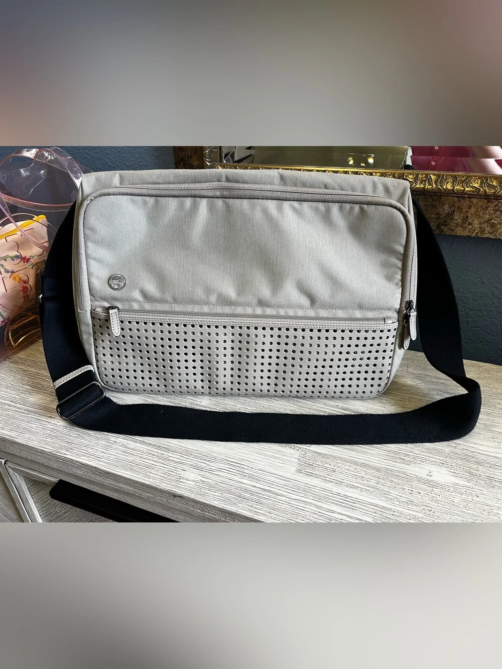 EUC!!! Evernote x AbrAsus Men's Light Gray Messenger Bag with Black Strap